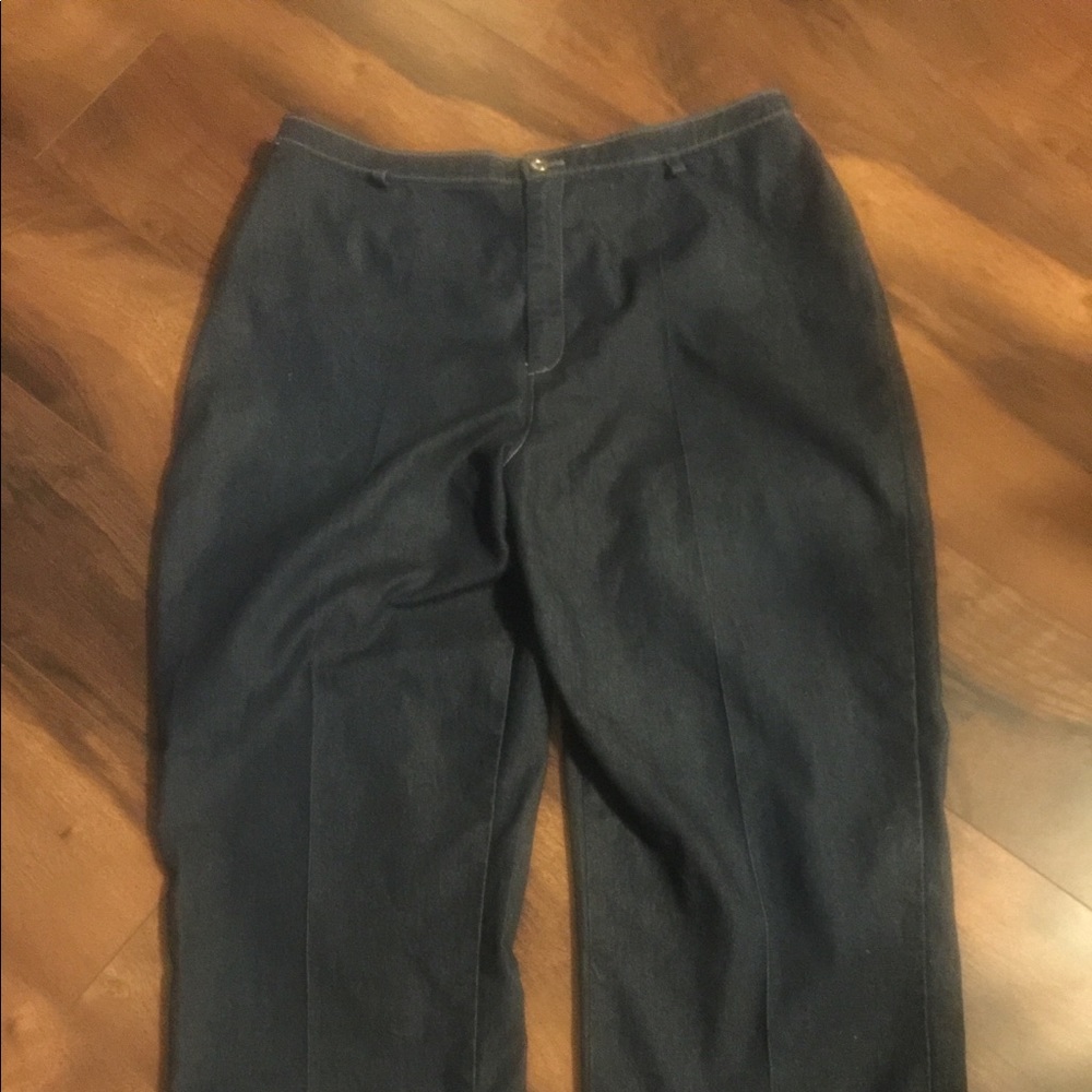 Kathy Ireland denim capris